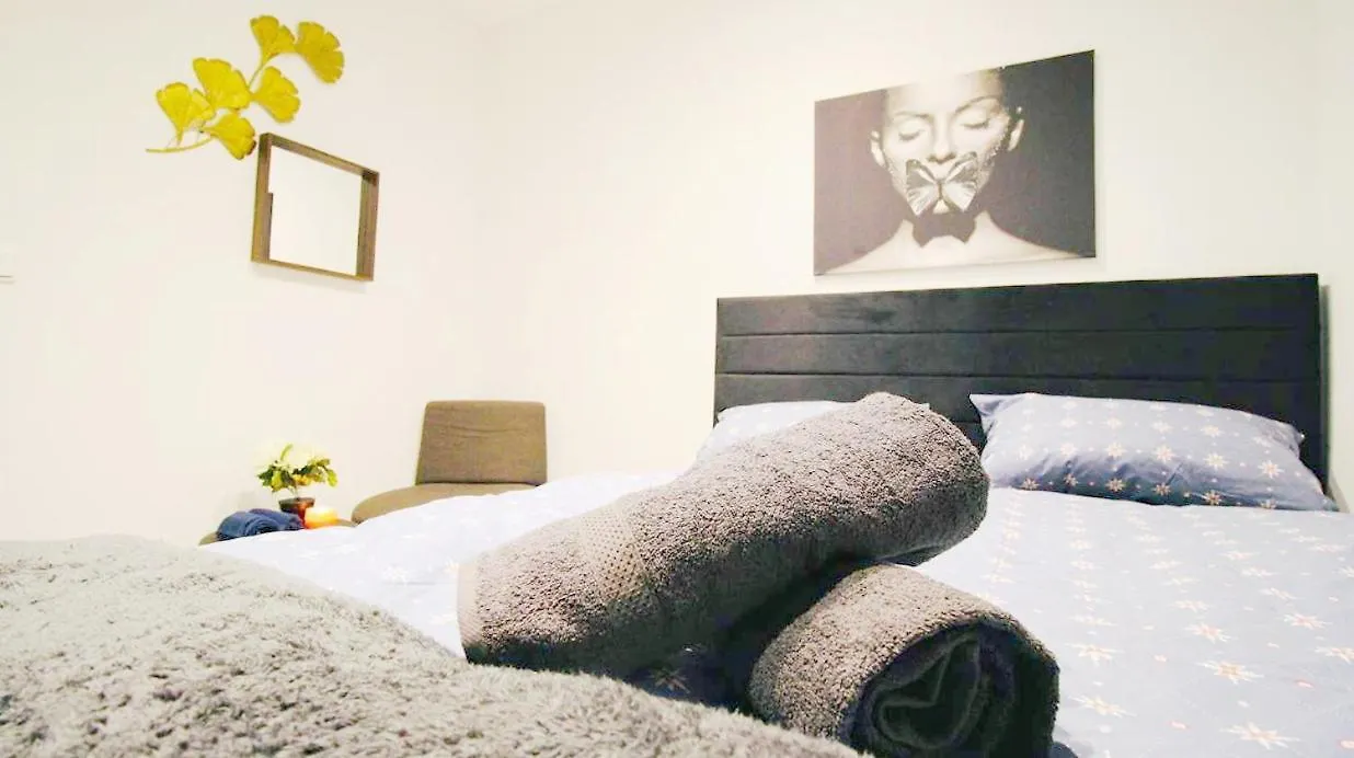 Comfortable Rooms In Akh Area Vienna Homestay