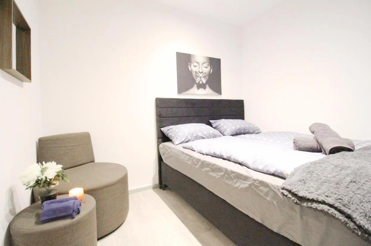 Comfortable Rooms In Akh Area Vienna 0*,  Austria