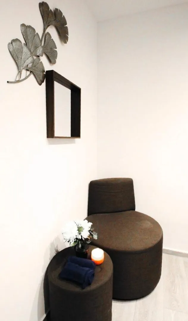 Comfortable Rooms In Akh Area Vienna 0*,