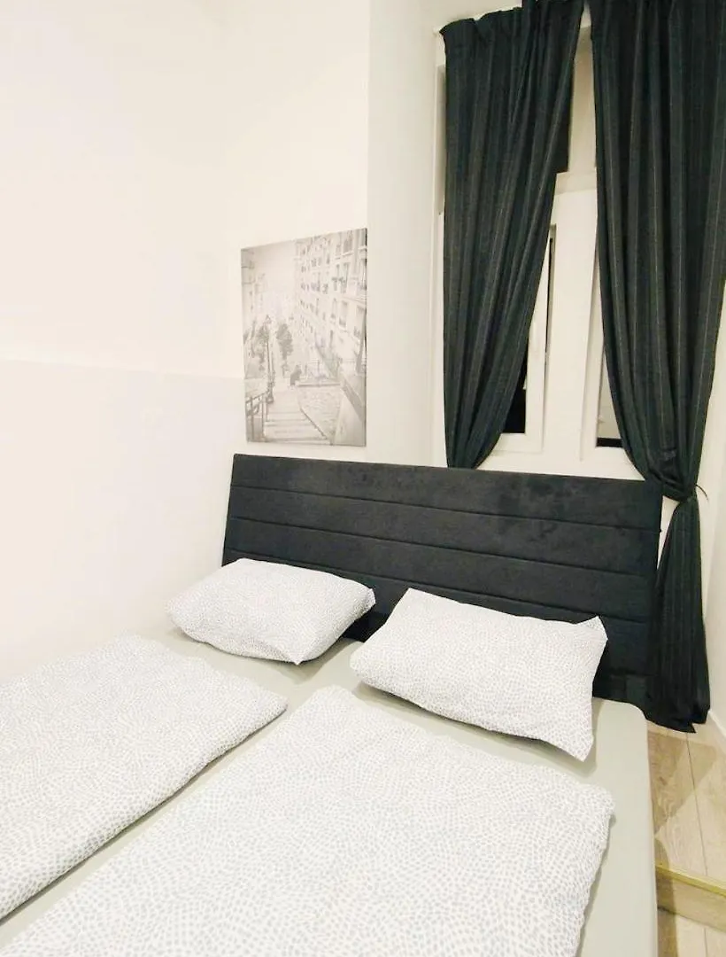 Homestay Comfortable Rooms In Akh Area Vienna