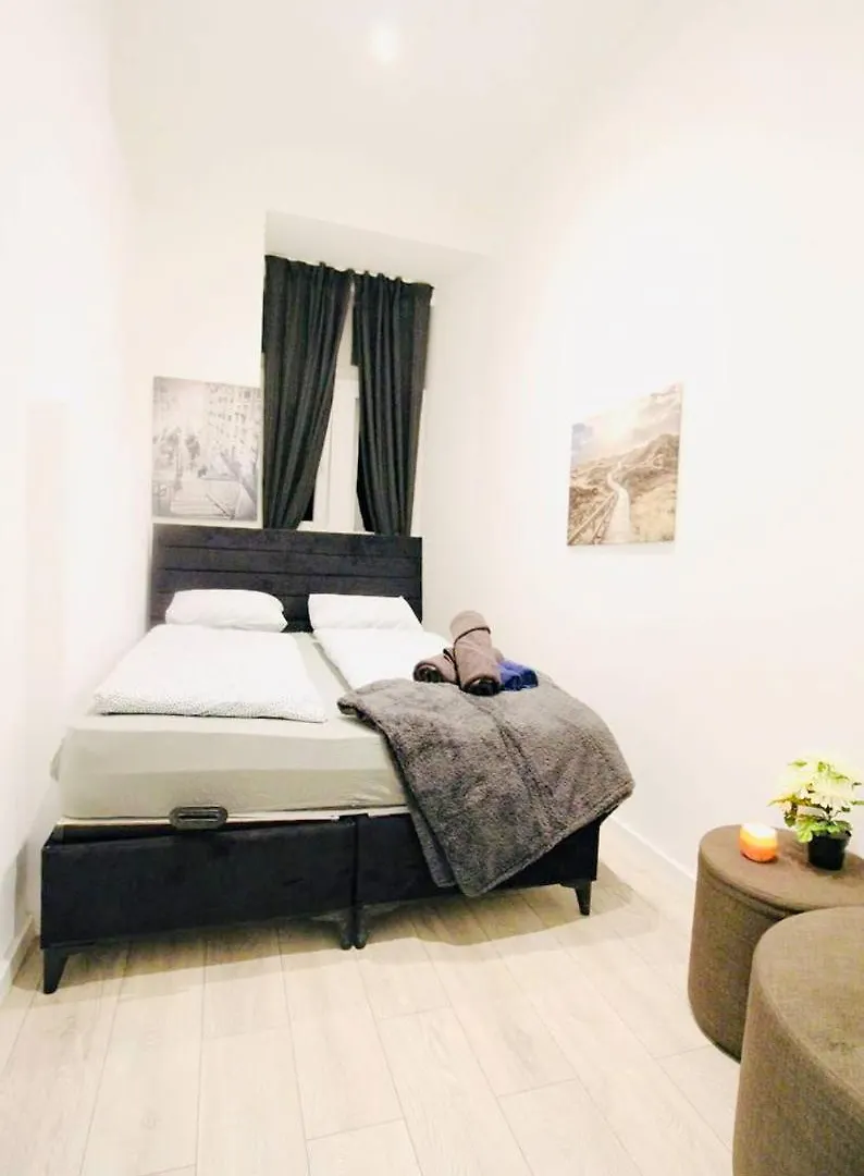 Comfortable Rooms In Akh Area Vienna Austria