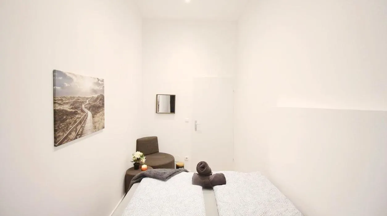 Comfortable Rooms In Akh Area Vienna 0*,  Austria